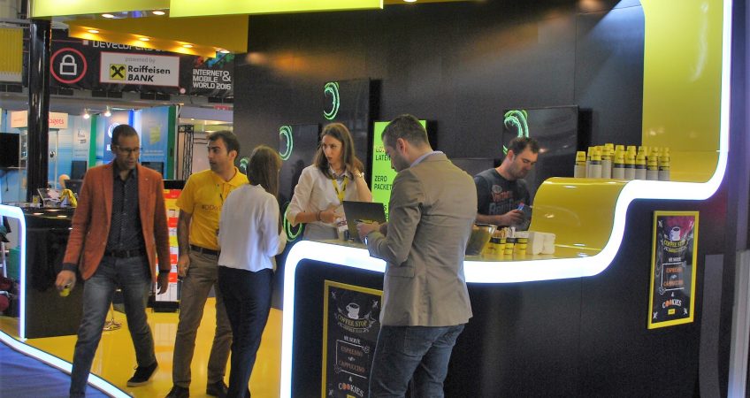 STAND VOXILITY 3 INTERNET & MOBILE WORLD 2016  